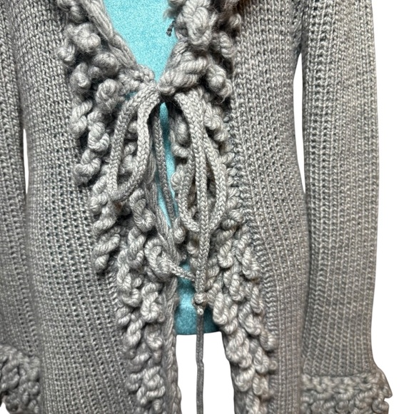 Sioni Gray Chunky Knit Loop Trim Cardigan Sweater L (Fits Small/6–8) - Picture 13 of 16